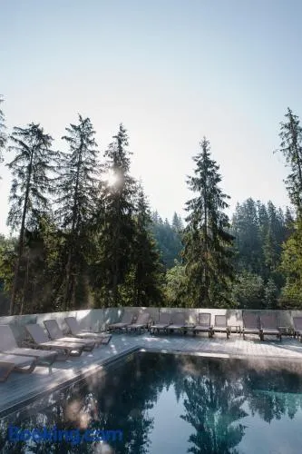 Girski Hotel&Spa - Image 1