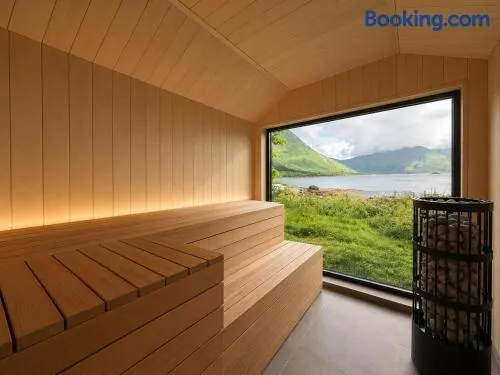 Wellness cabin - Beach, Sauna, Jacuzzi - Image 1