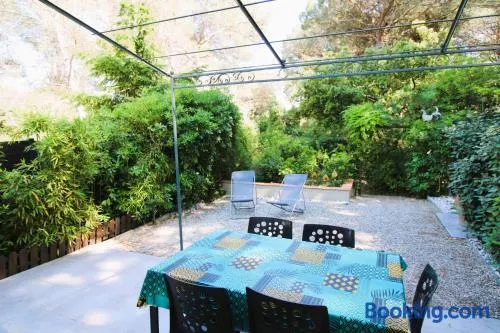 GASSPON - Golfe de St-Tropez - Mazet dans domaine privé avec piscine et tennis - Image 1