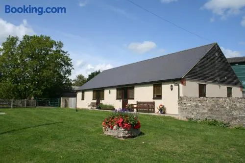 Roan Cottage - Image 1