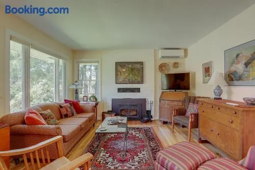Living Color Cottage - Image 1