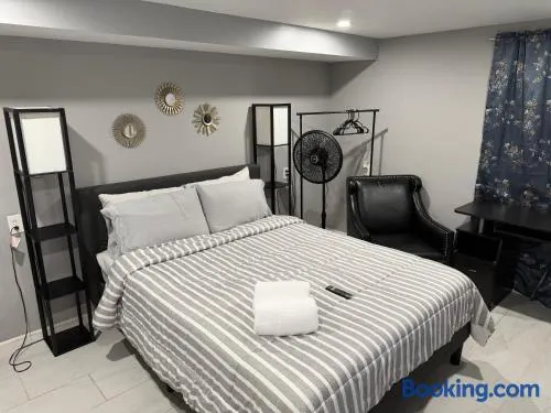 50 Private Lounge - Image 1