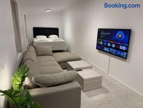 AURUM LIVING - Near Airport - Image 1