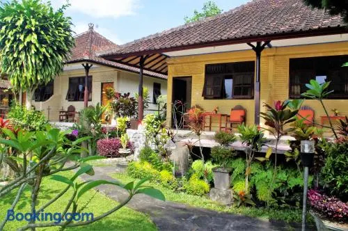 Rijasa Homestay - Image 1