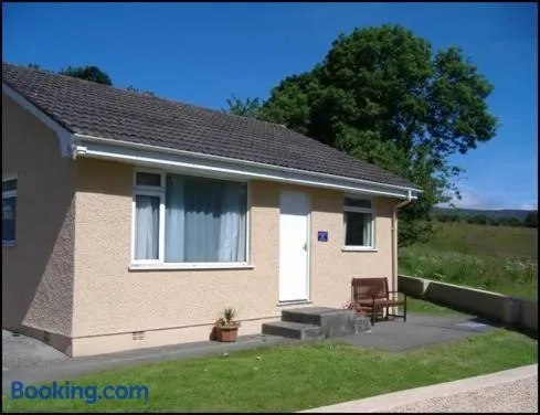 Glen Dhoo Country Cottages - Meadowview Bungalow - Image 1