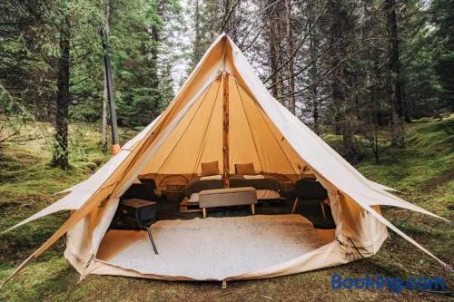 Hraunborgir Golden Circle Tents - Image 1