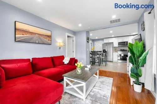 3 Bedroom Apartment on Forestville Bristol - Image 1
