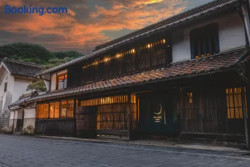 若槻津和野 - Image 1