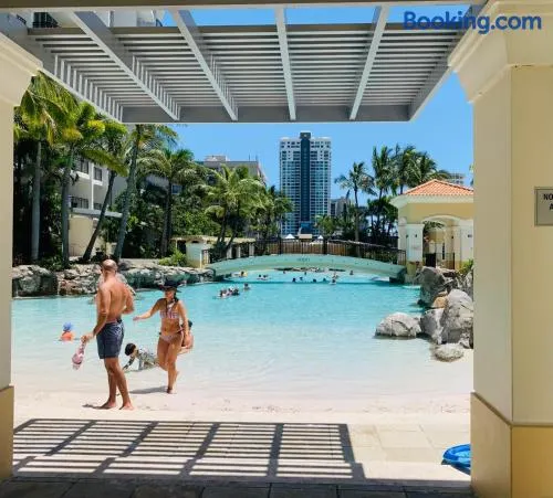 Bellagio@Chevron, Luxe, 2 Bedroom Apartment in the Heart of Surfers Paradise! - Image 1