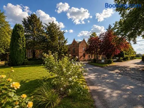 Primrose Manor - Image 1