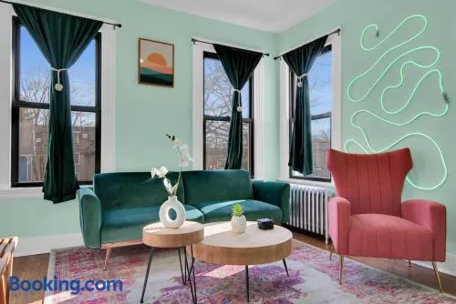 Green N' Groovy in the Heart of East Rock Near DT, Yale - Image 1