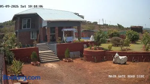 Shatnaman Villa - Image 1
