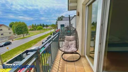 80 m2 Apartment with Balcony & Free Parking - Image 1