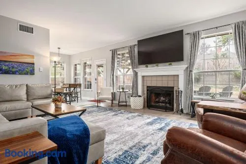 Spacious 4BR home Family Friends FIFA DFW - Keller - Image 1