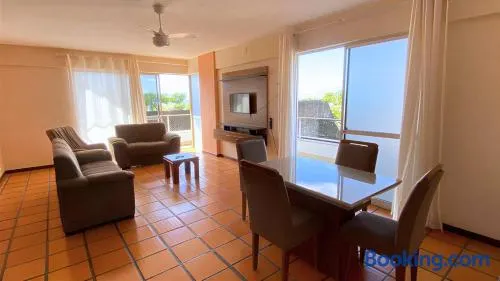 Apartamento Renoir, único por andar, 2 vagas de garagem e piscina - Centro, próximo ao Food Park - Image 1