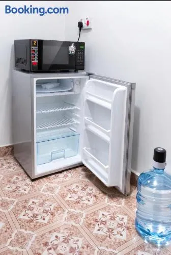 Fully Furnished 2 Bedroom Apartment Embu Kanyuambora - Image 1