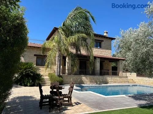 Valencia Grove Villa - Image 1