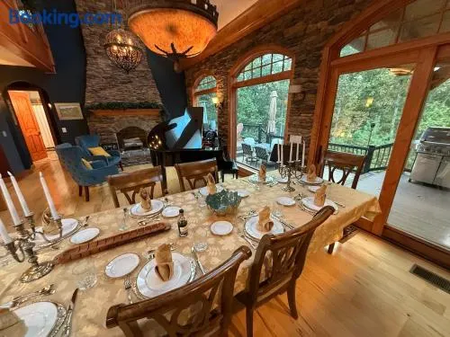 Alder Hall - A Beautiful Mountain Chalet - Image 1