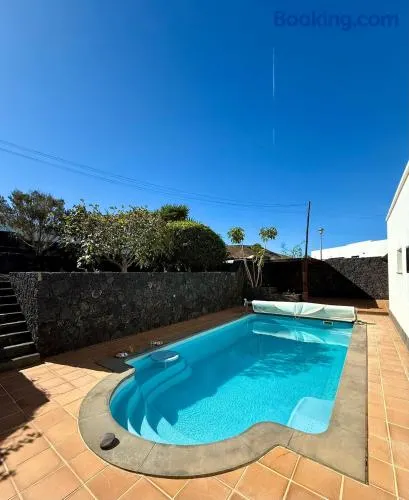 Villa Marée La Costa - Image 1