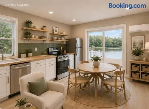 Bend of Brothers River Retreat - Image 1