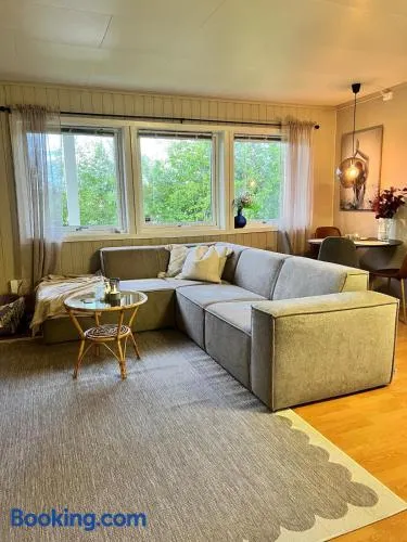 Central Apartment in Alta with Free Parking - Image 1