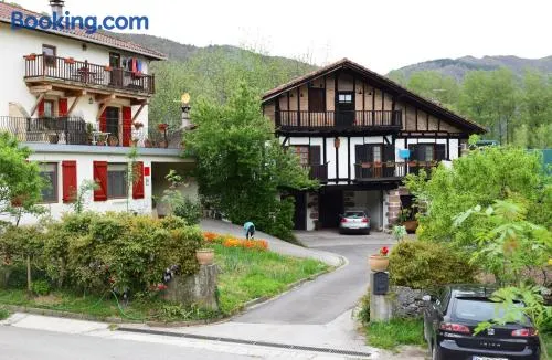 Anikuenea landa apartamentua - Image 1