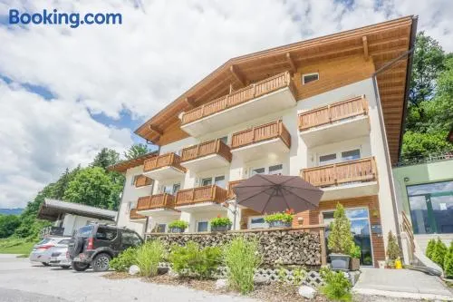 Praga Apartments & Restaurant Zell am See-Kaprun - Image 1