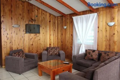 Casa con 3 dormitorios en Licanray, Villarrica - Image 1