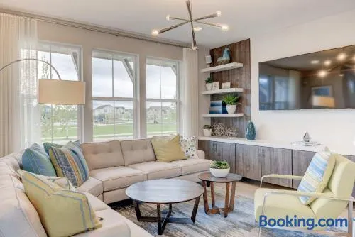 Cozy Montana Getaway Near Bozeman & Yellowstone - Image 1