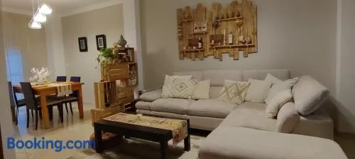 Apartamento Acogedor con Mucha Luz - Image 1