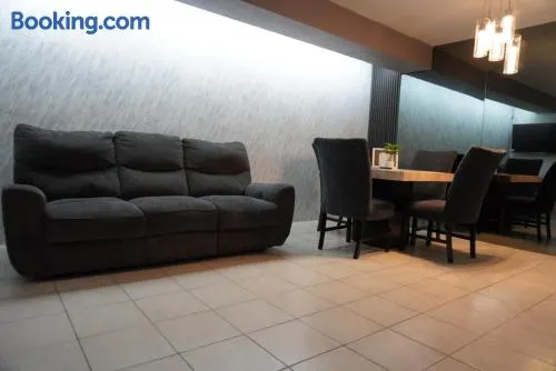 casa Apodaca cerca del aeropuerto - Image 1
