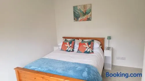 Welcome to No 2 - Modern Comfortable Homestay - Image 1