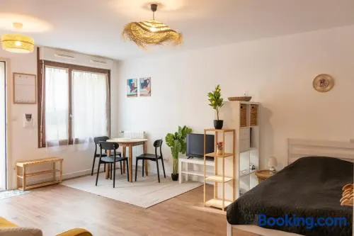 Cozy Studio near Paris - Wi-Fi - Netflix - Parking - Image 1