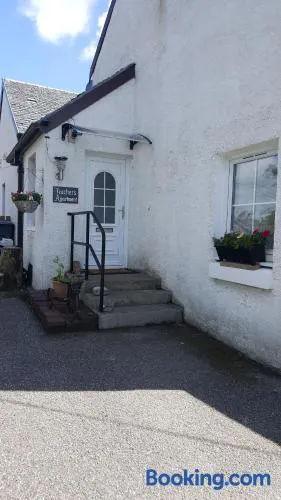 The Old School - Image 1