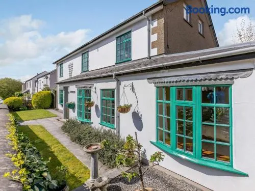 1 Bed in Coalway 82753 - Image 1