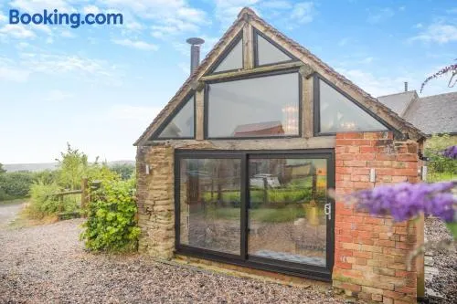 1 Bed in Wheathill oc-t29765 - Image 1
