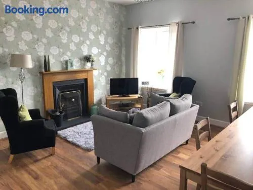 Meikle Farm Cottage - Image 1