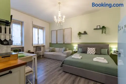 Varese centro - Feel Good Apartment - Free Wi-fi - Image 1