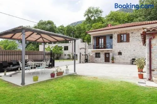 Villa Iris - Image 1