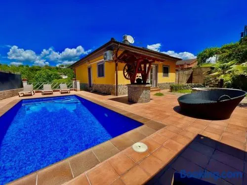 Maravillosa villa con piscina y barbacoa - Image 1