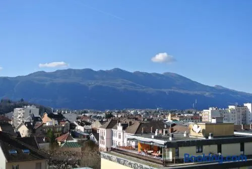 Studio avec vue lac au centre ville proche des Thermes - Image 1