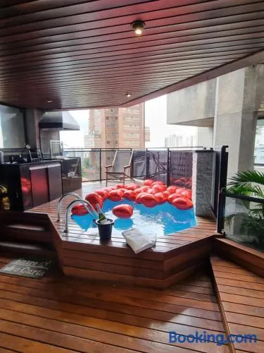 Morumbi, Apartamento Pub, SPA com hidromassagem, PISCINA Aquecida PRIVATIVA, LAREIRA, tudo que você precisa para descansar, trabalhar ou realizar aquela comemoração! Com total conforto e PRIVACIDADE! O Apt Nota 10 de SP! - Image 1