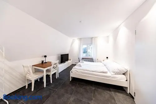Max Apartments - Image 1