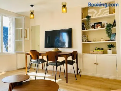 Les Bons Vivants - L'appartement - Image 1