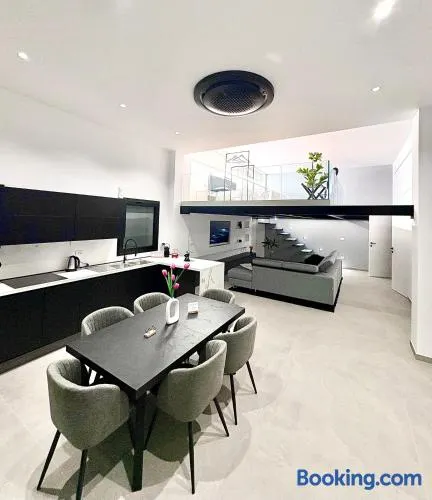 The loft 87 - Image 1
