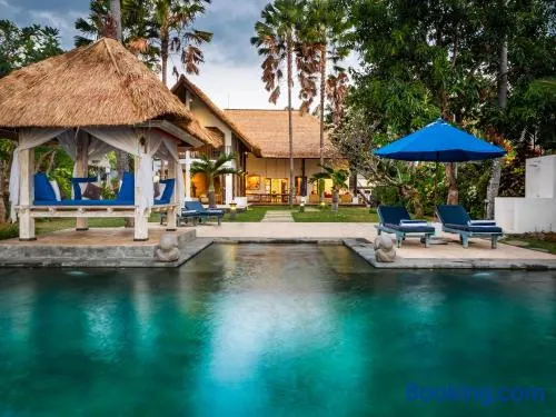 Villa Cantik - Image 1