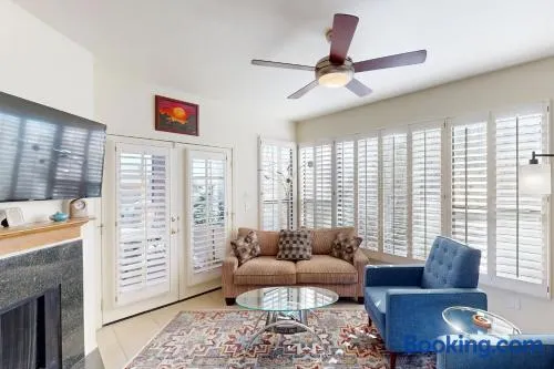 Ventana Canyon Retreat - Image 1