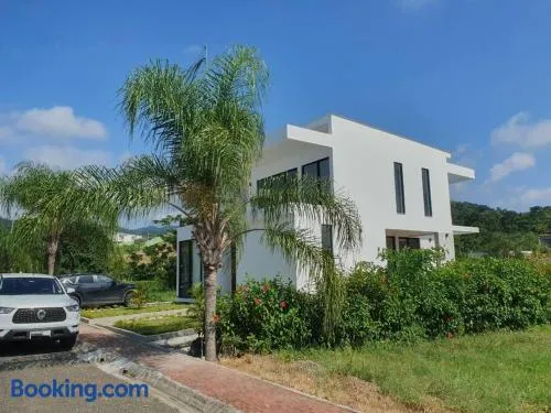 Apartamento en jama - Image 1