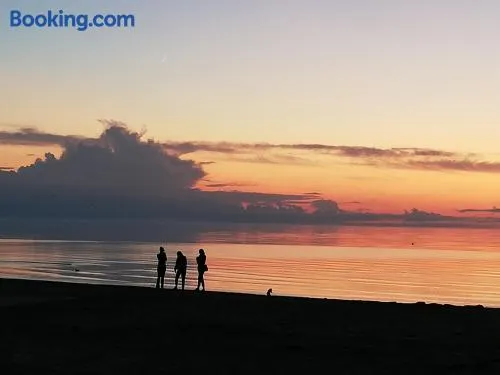 15 minutes from the Beach and city Center 7 minutes from the airport - Image 1