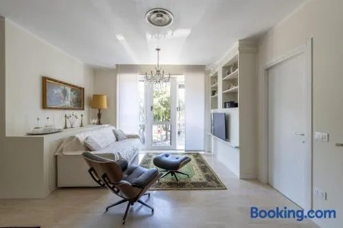 Casa Lazzarini luxury apartment di fronte al Teatro Rossini - Image 1